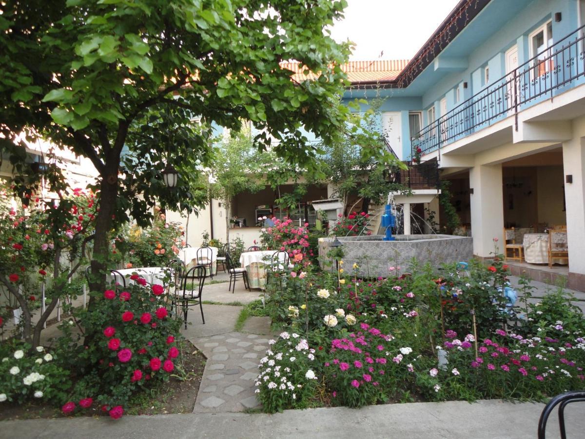 Hostel Tropical Drobeta Turnu Severin Zewnętrze zdjęcie